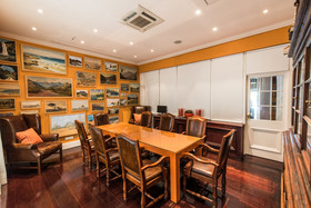 Hout Bay Manor
