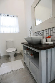 Waterland Lodge
