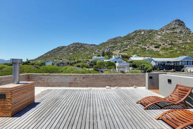 Glasenapp House