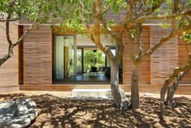 Glasenapp House
