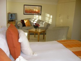 Cotswold House