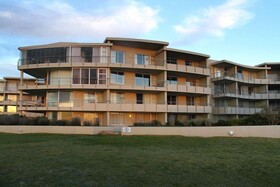 Lagoon Beach by Host Agents