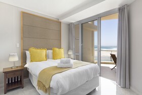 Lagoon Beach by Host Agents