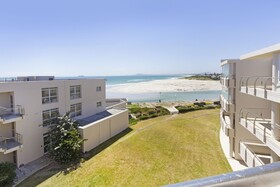 Lagoon Beach by Host Agents