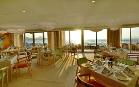 Lagoon Beach Hotel & Spa