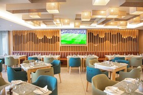 Lagoon Beach Hotel & Spa