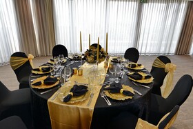 Lagoon Beach Hotel & Spa