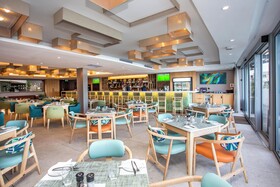 Lagoon Beach Hotel & Spa