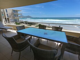 Lagoon Beach Hotel Apartments