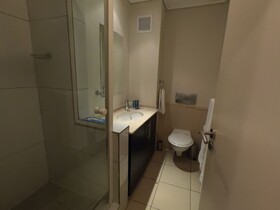 Lagoon Beach Hotel Apartments