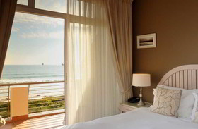 Leisure Bay Luxury Suites