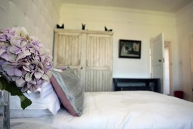 Bella Ev Guest House