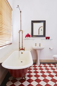 Bella Ev Guest House