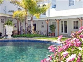 Capeblue Manor House
