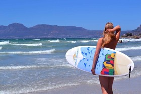 Whale Watchers Luxury Self-Catering Accommodation At Muizenberg Beach