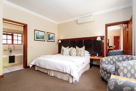 Noordhoek Village Hotel