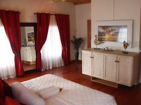 Calais Wine Estate Guesthouse