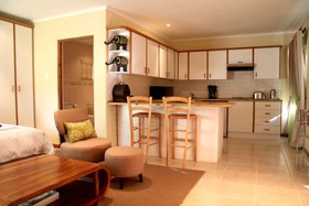 Calais Wine Estate Guesthouse