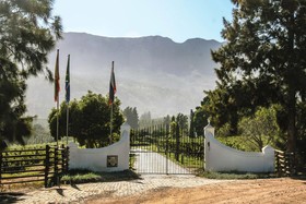 Calais Wine Estate Guesthouse