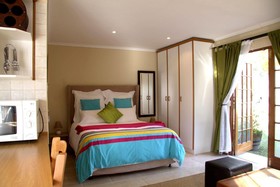 Calais Wine Estate Guesthouse