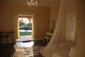 Calais Wine Estate Guesthouse