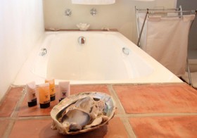 Calais Wine Estate Guesthouse