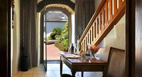 Grande Roche Hotel & Restaurant