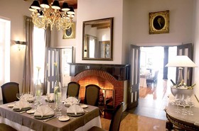 Grande Roche Hotel & Restaurant
