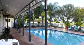 Grande Roche Hotel & Restaurant