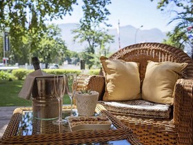 Oak Tree Lodge