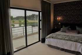 Pearl Valley Hotel By Mantis