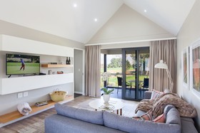 Pearl Valley Hotel By Mantis