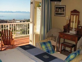Albatross Guest House