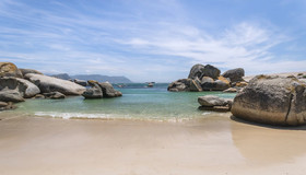 Boulders Beach Lodge