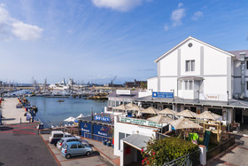Simon’s Town Quayside Hotel