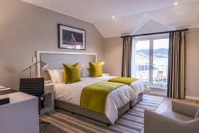 Simon’s Town Quayside Hotel