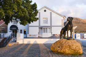 Simon’s Town Quayside Hotel