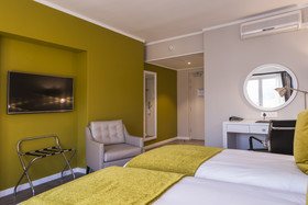 Simon’s Town Quayside Hotel