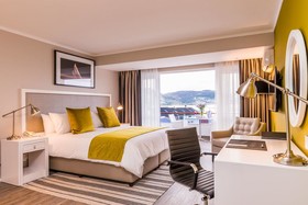 Simon’s Town Quayside Hotel