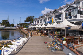 Simon’s Town Quayside Hotel
