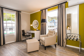 Simon’s Town Quayside Hotel
