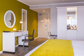 Simon’s Town Quayside Hotel