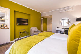 Simon’s Town Quayside Hotel