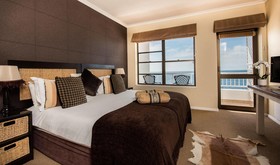 Whale View Manor Guesthouse