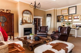 Whale View Manor Guesthouse