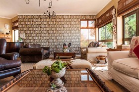 Whale View Manor Guesthouse