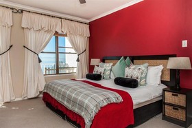 Whale View Manor Guesthouse