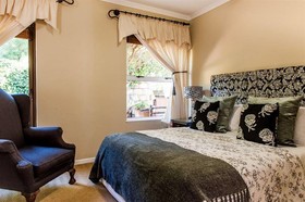 Whale View Manor Guesthouse