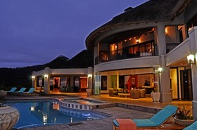 Bezweni Lodge