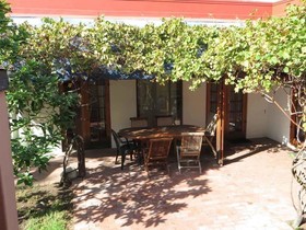 Lourens River Guesthouse B&B